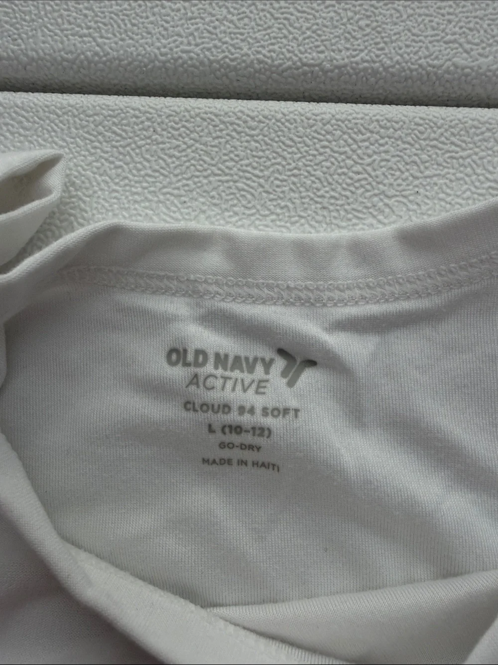 Old Navy White Short Sleeve Crewneck Tee for Kids
